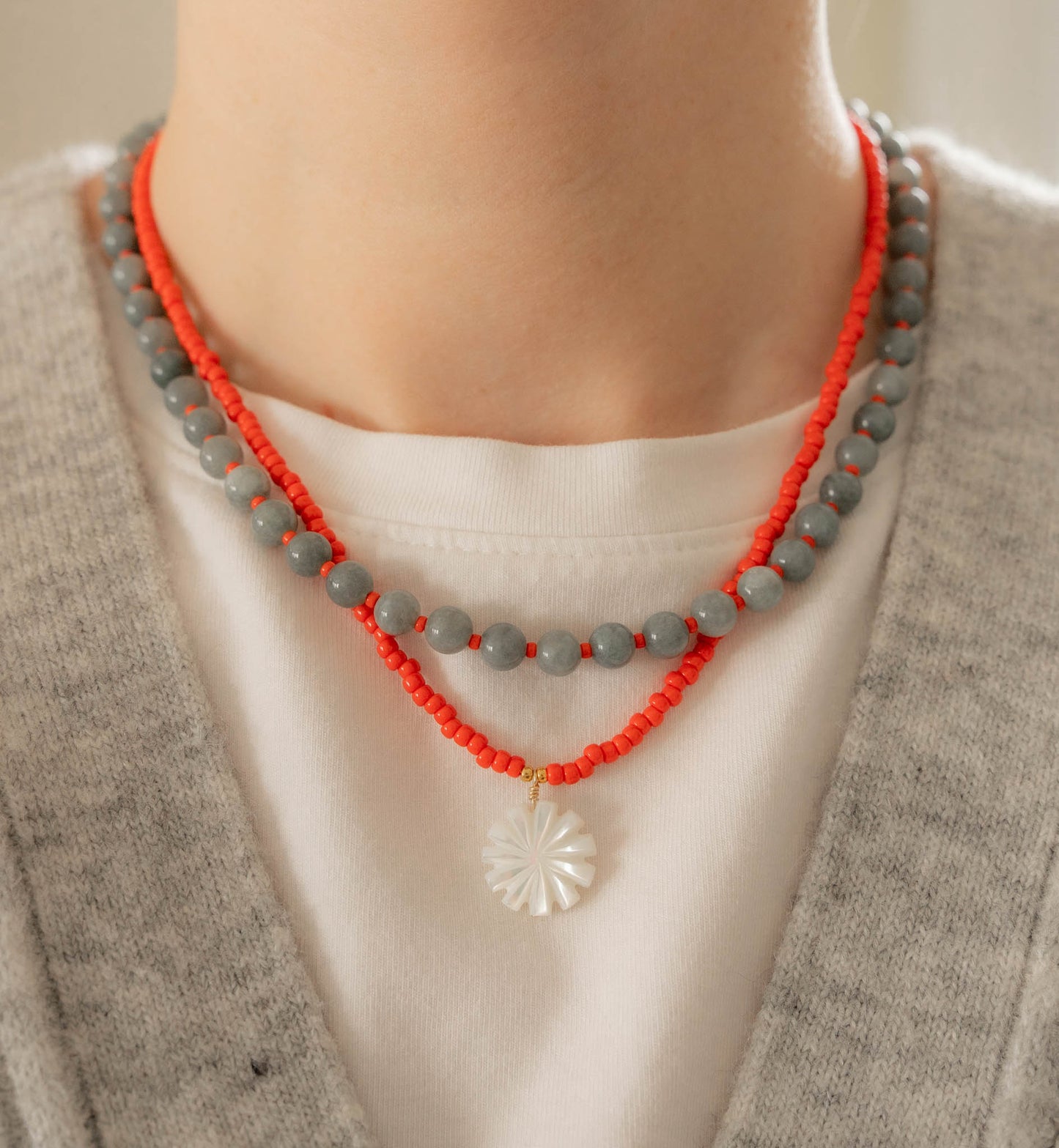 Daisy Necklace | Beaded Necklace with Daisy Pendant