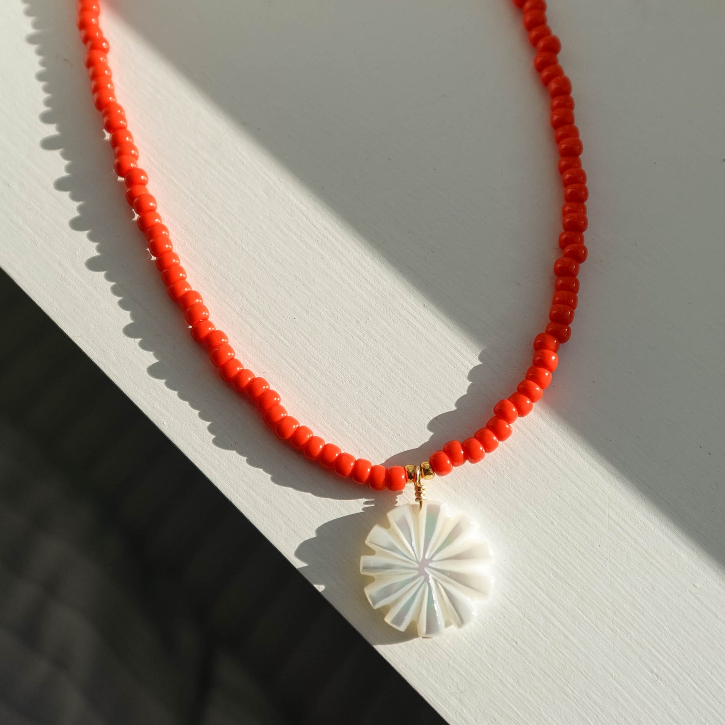 Daisy Necklace | Beaded Necklace with Daisy Pendant